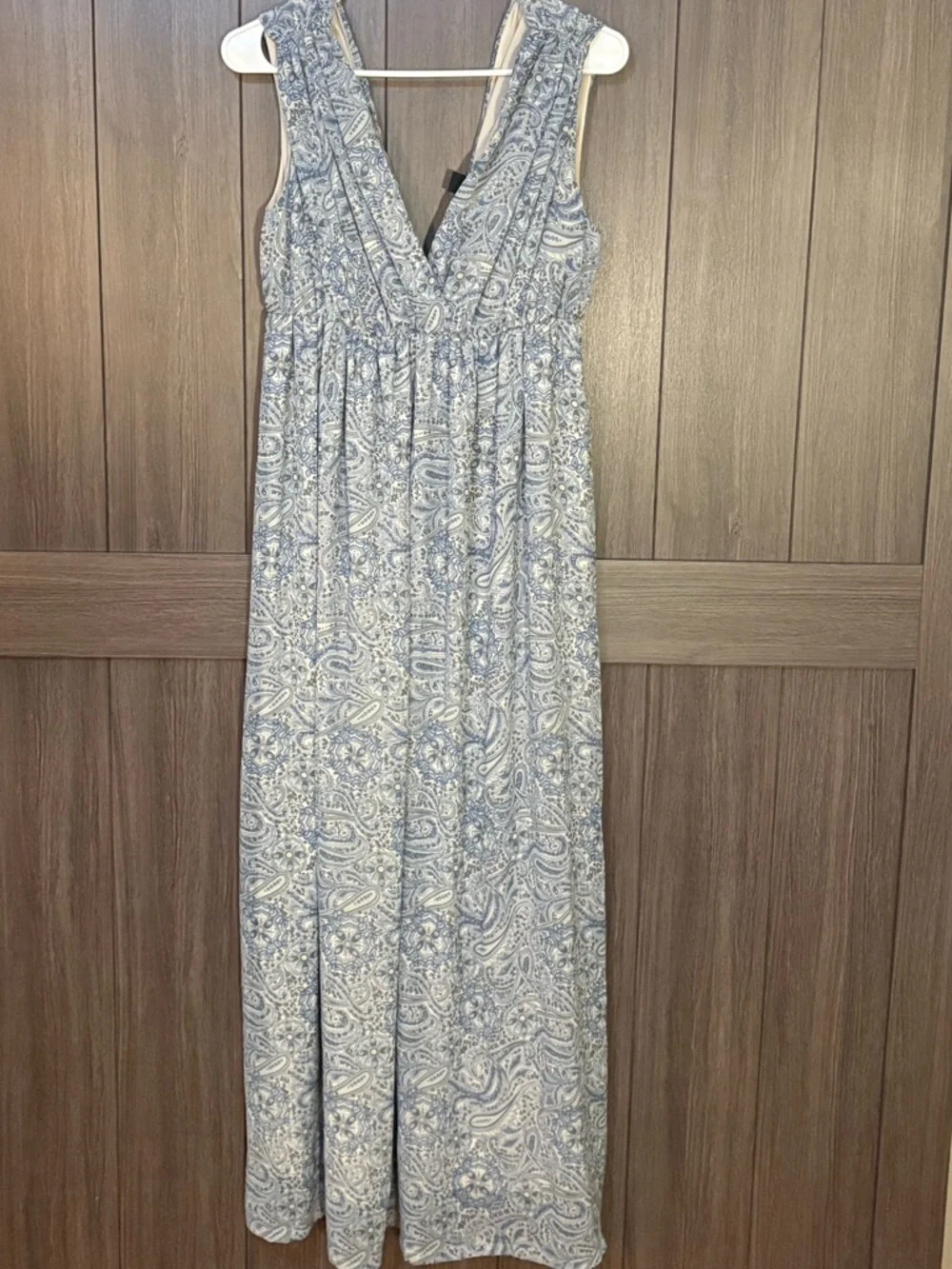 H&M Blue Paisley V-Neck Maxi Dress Size 8 - Picture 2 of 4